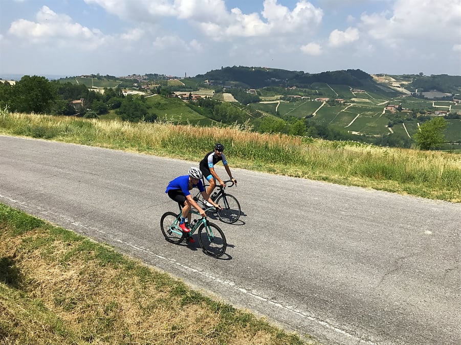 Langa_Piedmont-ride.jpg Langa_Piedmont-ride.jpg